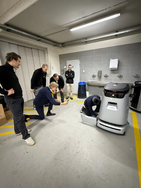 Inbetriebnahme des AGIBOT C5 bei Hugo Benzing